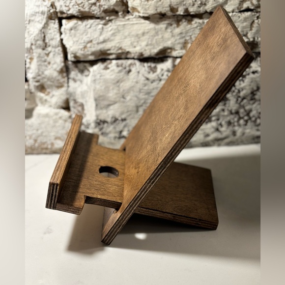 Adjustable Cookbook/Tablet/Canvas Stand Made from Reclaimed Wood - Picture 4 of 5